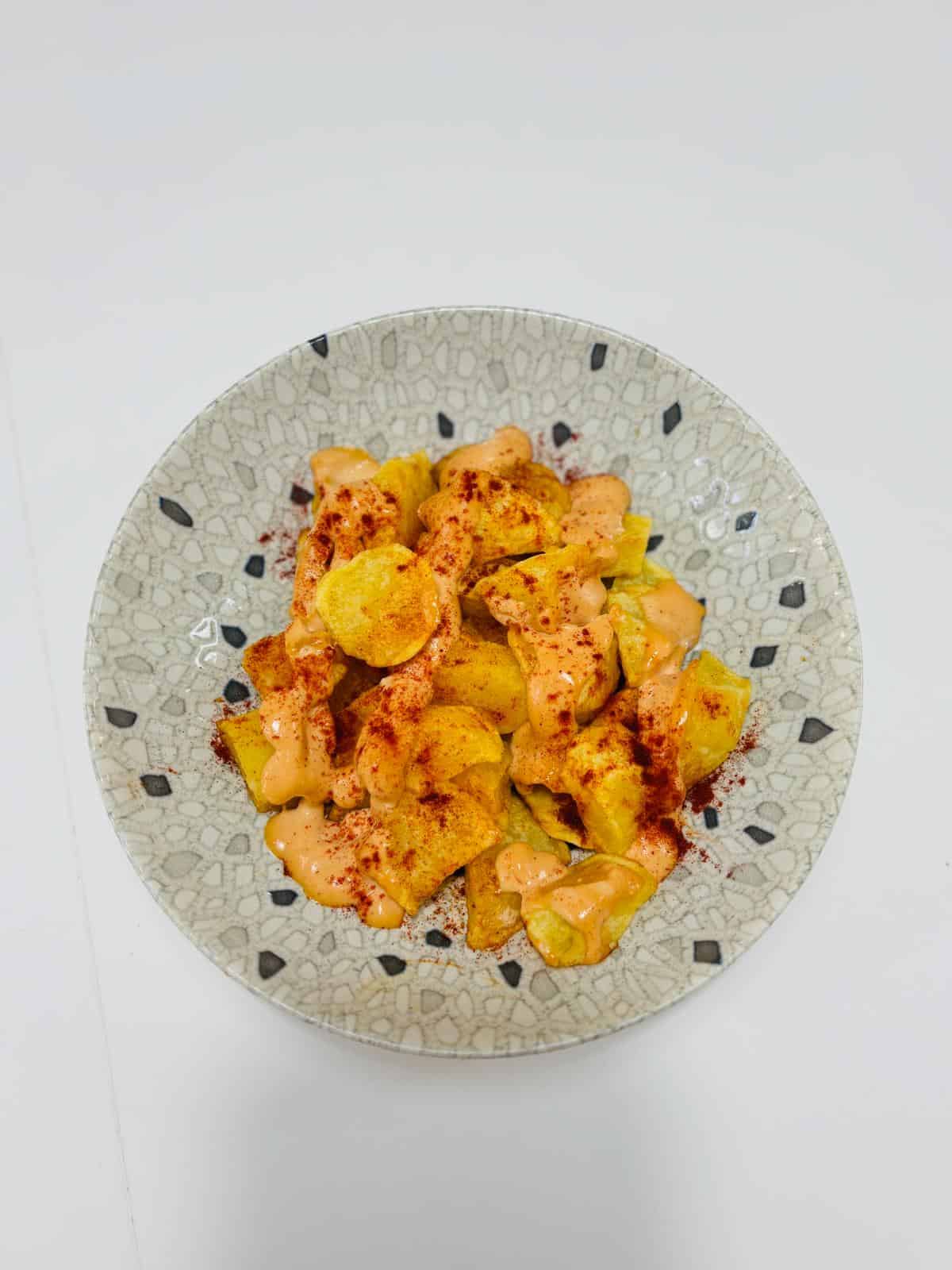 Patatas bravasPatatas bravas